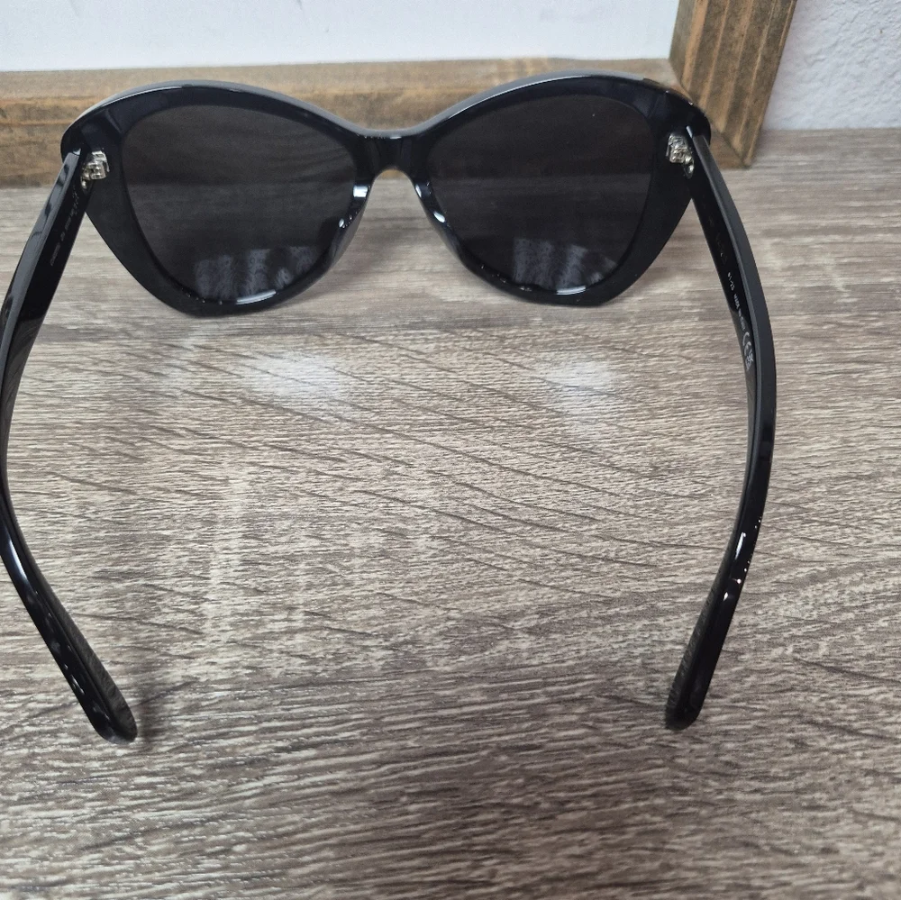 CELINE Sunglasses, CL40270U, 55-16 140, AUTHENTIC - Picture 6 of 8